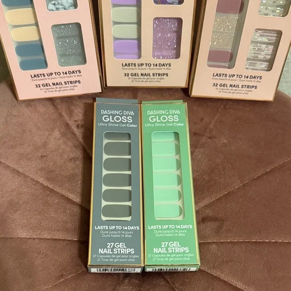 Dashing Diva Gloss Ultra Shine Gel Palette - Blue, Green, Purple - Picture 2 of 4